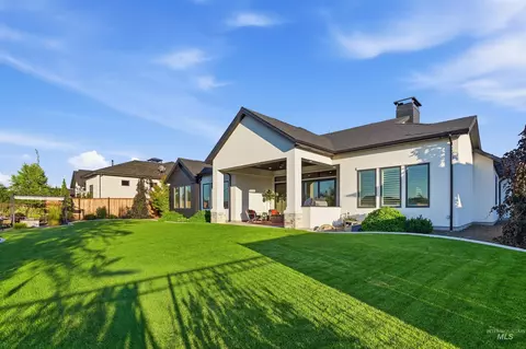 Exterior - 7896 W Deerfawn Ln, Eagle, ID 83616 photo 5 of 6