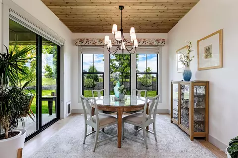 Dining - 7742 W Palamas Dr, Eagle, ID 83616 photo 1 of 2