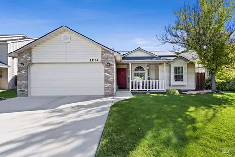 11743 W Huckleberry Dr, Nampa, ID 83651