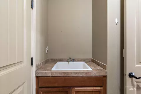 1703 W Par Ct, Eagle, ID 83616 photo 20