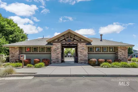 5176 W Denwick Dr, Eagle, ID 83616 photo 32