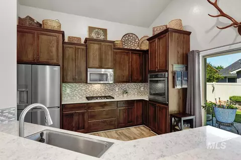 5176 W Denwick Dr, Eagle, ID 83616 photo 13