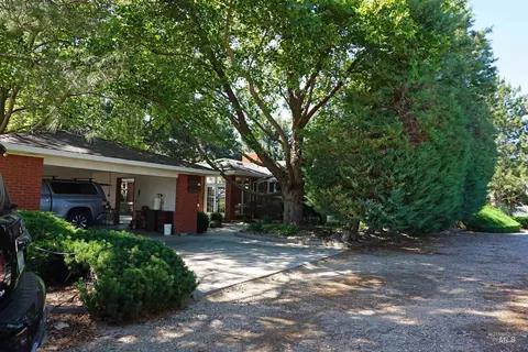 Exterior - 22347 Upper Pleasant Ridge Rd, Caldwell, ID 83607 photo 9 of 19