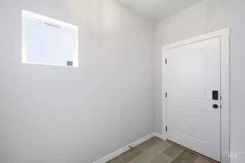 7299 W Trumbull Ct, Eagle, ID 83616 photo 2