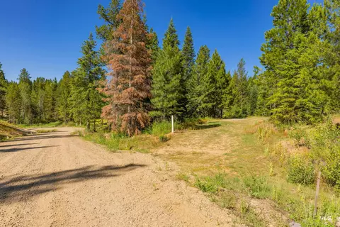 151 Timber Haven Pl, Cascade, ID 83611 photo 5