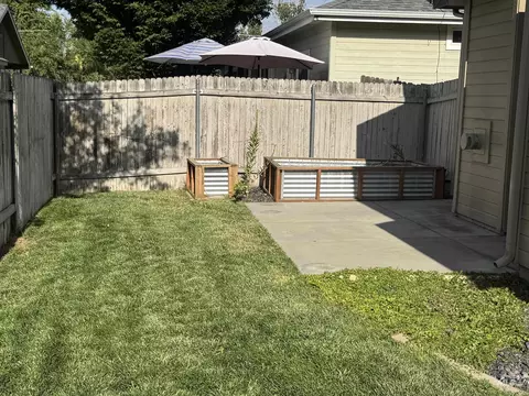 Exterior - 9424 W Java Ct, Boise, ID 83704 photo 6 of 8