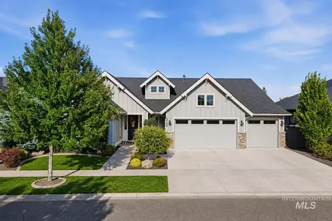Exterior - 1744 N Annadale Way, Eagle, ID 83616 photo 3 of 9