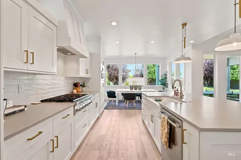 Kitchen - 1744 N Annadale Way, Eagle, ID 83616 photo 4 of 6