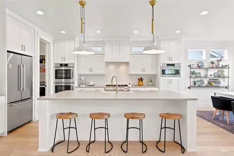 Kitchen - 1744 N Annadale Way, Eagle, ID 83616 photo 1 of 6
