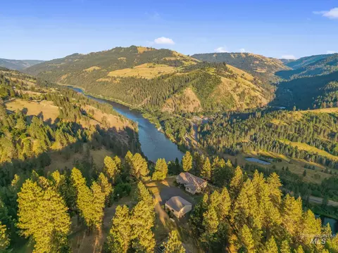 View/Area - 435 River Pointe, Lenore, ID 83541 photo 2 of 5