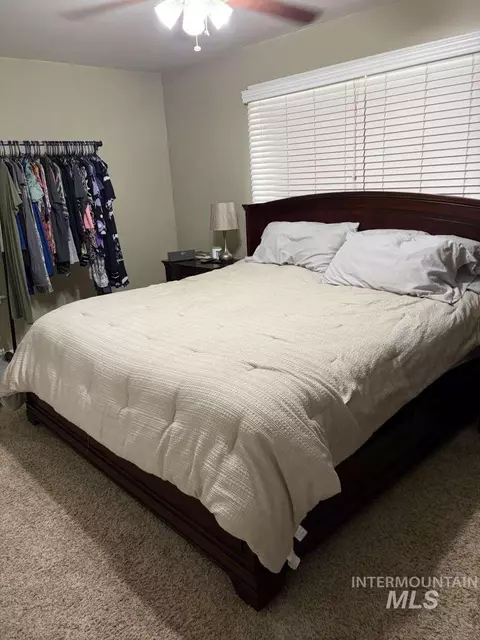 Bedroom - 606 W Cameron Ave, Kellogg, ID 83837 photo 2 of 2