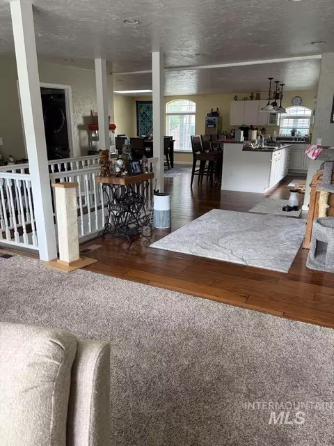 Entry Way - 606 W Cameron Ave, Kellogg, ID 83837 photo 2 of 2