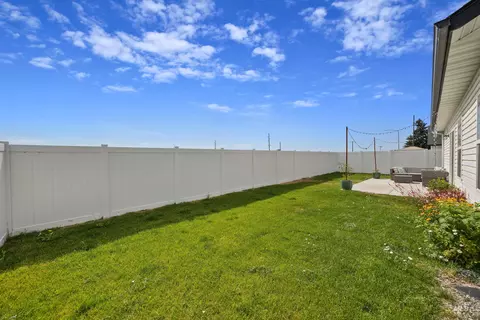 Exterior - 1326 Concord St, Jerome, ID 83338 photo 6 of 7