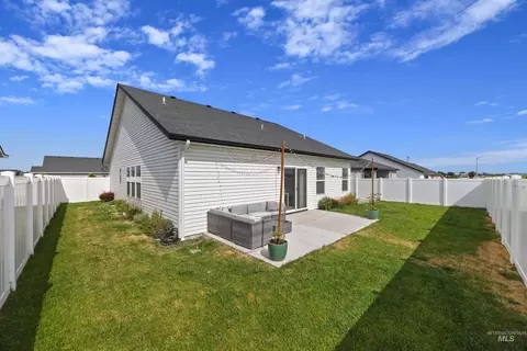 Exterior - 1326 Concord St, Jerome, ID 83338 photo 5 of 7