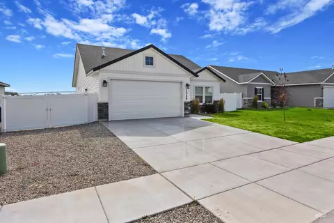 Exterior - 1326 Concord St, Jerome, ID 83338 photo 2 of 7