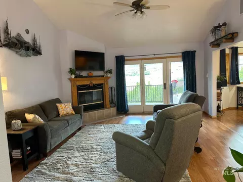 Living - 2750 S 850 E, Almo, ID 83312 photo 1 of 1