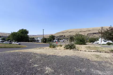Exterior - 904 3rd St, Asotin, WA 99402 photo 11 of 11