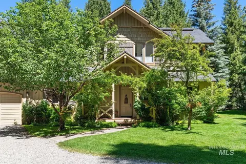 Exterior - 210 Timberline Rd, Hailey, ID 83333 photo 2 of 13