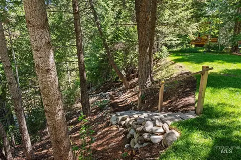 Exterior - 210 Timberline Rd, Hailey, ID 83333 photo 12 of 13