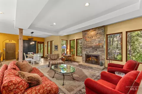 Living - 210 Timberline Rd, Hailey, ID 83333 photo 4 of 4