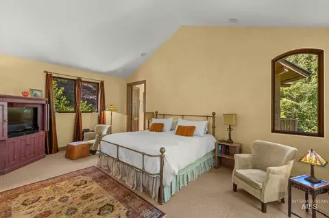 Bedroom - 210 Timberline Rd, Hailey, ID 83333 photo 3 of 5