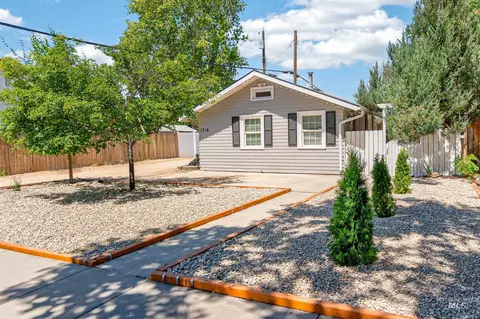 1716 3rd St S, Nampa, ID 83651