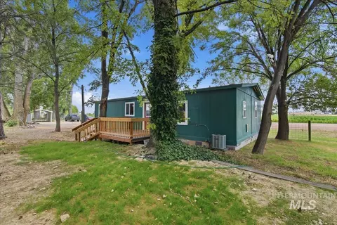 Exterior - 7285 Mcelroy, Melba, ID 83641 photo 8 of 13