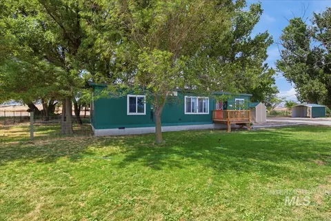 Exterior - 7285 Mcelroy, Melba, ID 83641 photo 2 of 13
