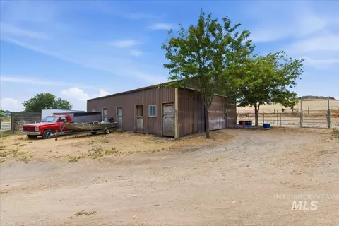 Exterior - 7285 Mcelroy, Melba, ID 83641 photo 11 of 13