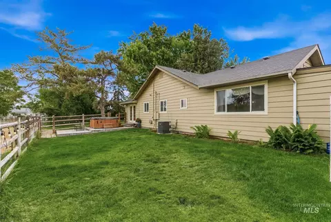 1621 S Artesian Rd, Eagle, ID 83616 photo 38