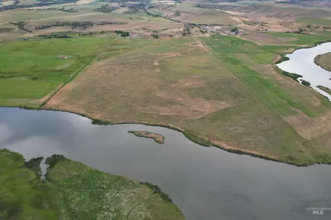 View/Area - 392 River Rd, Grace, ID 83241 photo 3 of 6