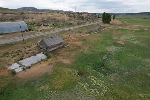 Exterior - 392 River Rd, Grace, ID 83241 photo 4 of 4