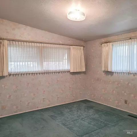 1298 E 2nd, Weiser, ID 83672 photo 14