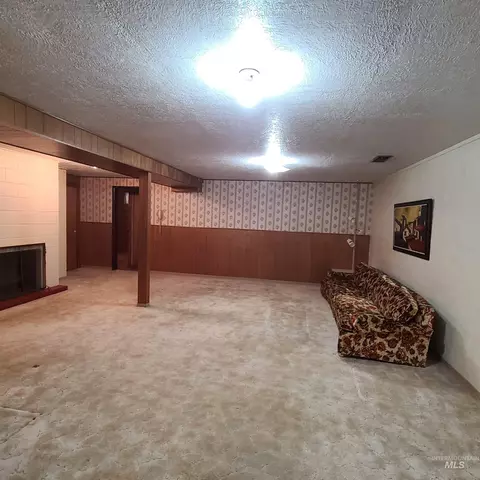 1298 E 2nd, Weiser, ID 83672 photo 19