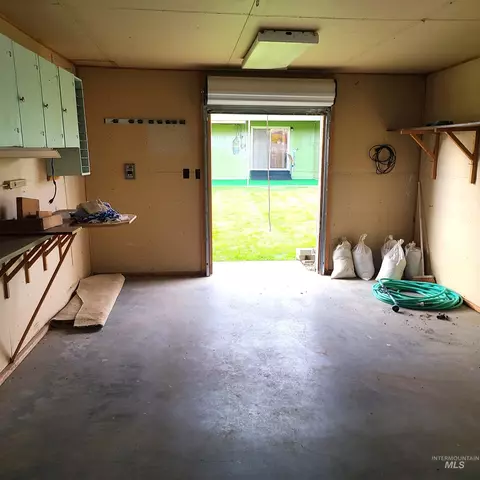 1298 E 2nd, Weiser, ID 83672 photo 34