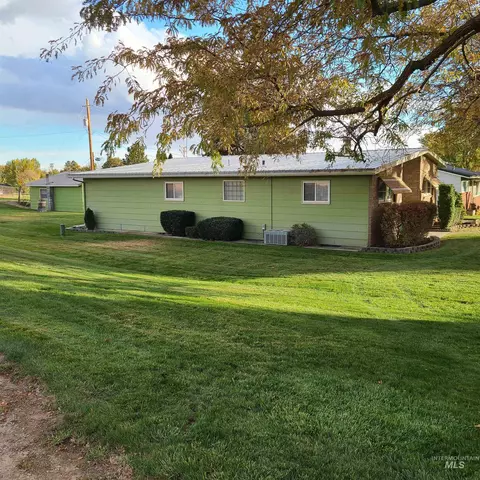1298 E 2nd, Weiser, ID 83672 photo 2