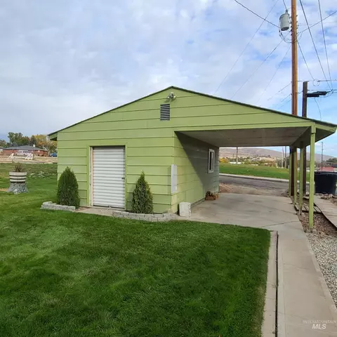 1298 E 2nd, Weiser, ID 83672 photo 32