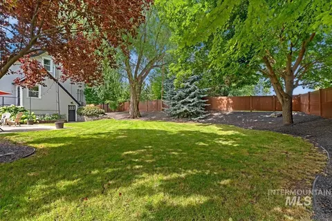 Exterior - 1155 N Ballantyne, Eagle, ID 83616 photo 5 of 8