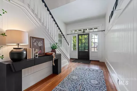 Entry Way - 1155 N Ballantyne, Eagle, ID 83616 photo 1 of 3