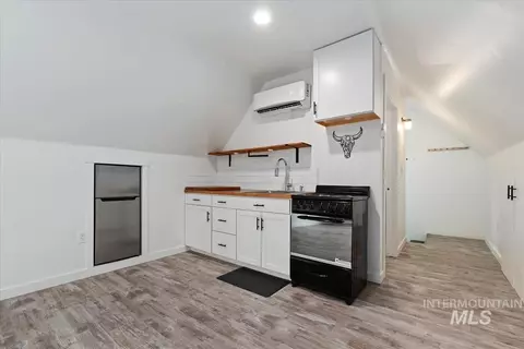 Other - 1155 N Ballantyne, Eagle, ID 83616 photo 7 of 11