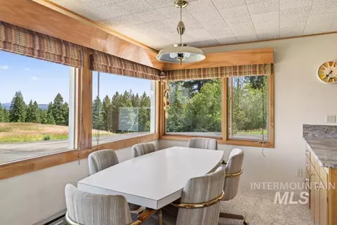 1011 Hall Rd, Viola, ID 83872 photo 12