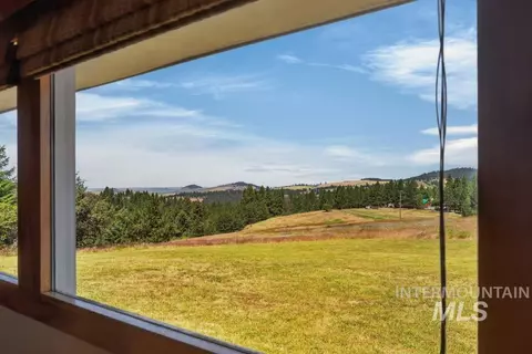 1011 Hall Rd, Viola, ID 83872 photo 17