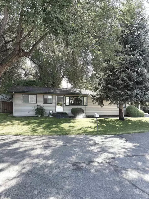 2816 N Innis, Boise, ID 83703