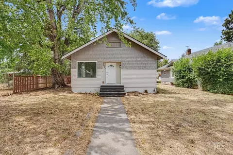 1023 State St, Weiser, ID 83672 photo 1