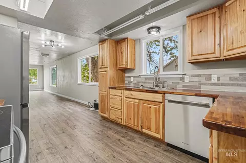 1023 State St, Weiser, ID 83672 photo 8