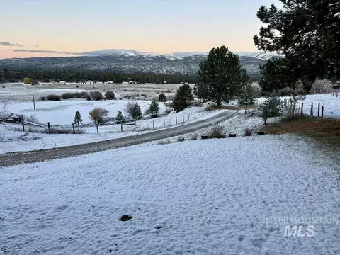 Exterior - 40 Atkin Ln, Cascade, ID 83611 photo 10 of 10