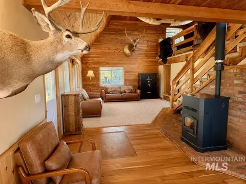 Living - 40 Atkin Ln, Cascade, ID 83611 photo 1 of 1