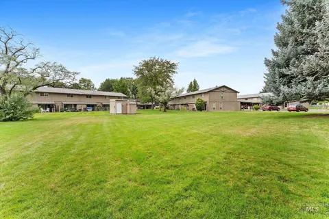 264 N Eagle Glen Ln, Eagle, ID 83616 photo 23