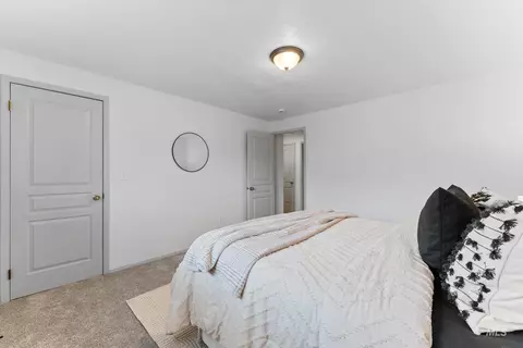 264 N Eagle Glen Ln, Eagle, ID 83616 photo 22