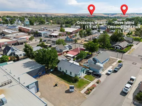 23 E 2nd Ave, Glenns Ferry, ID 83623 photo 5